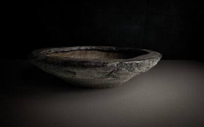 Pots à bonsaï rustiques et l’élégance du wabi-sabi
